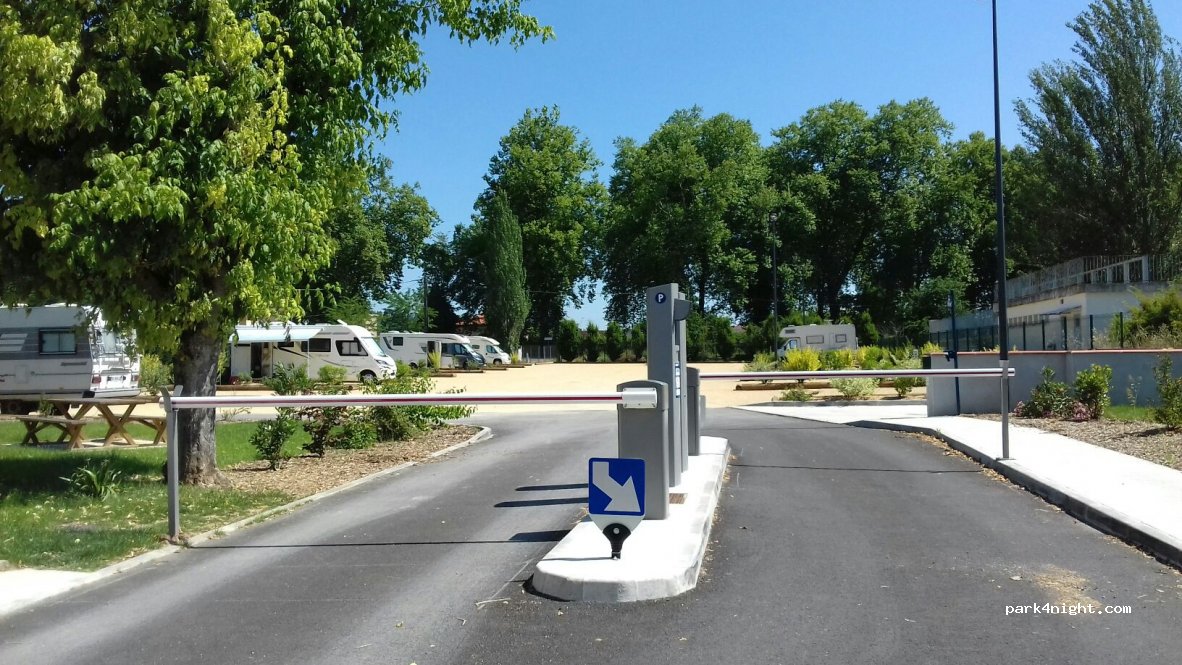 (82200) Moissac - 281 Chemin de la Rhode — foto