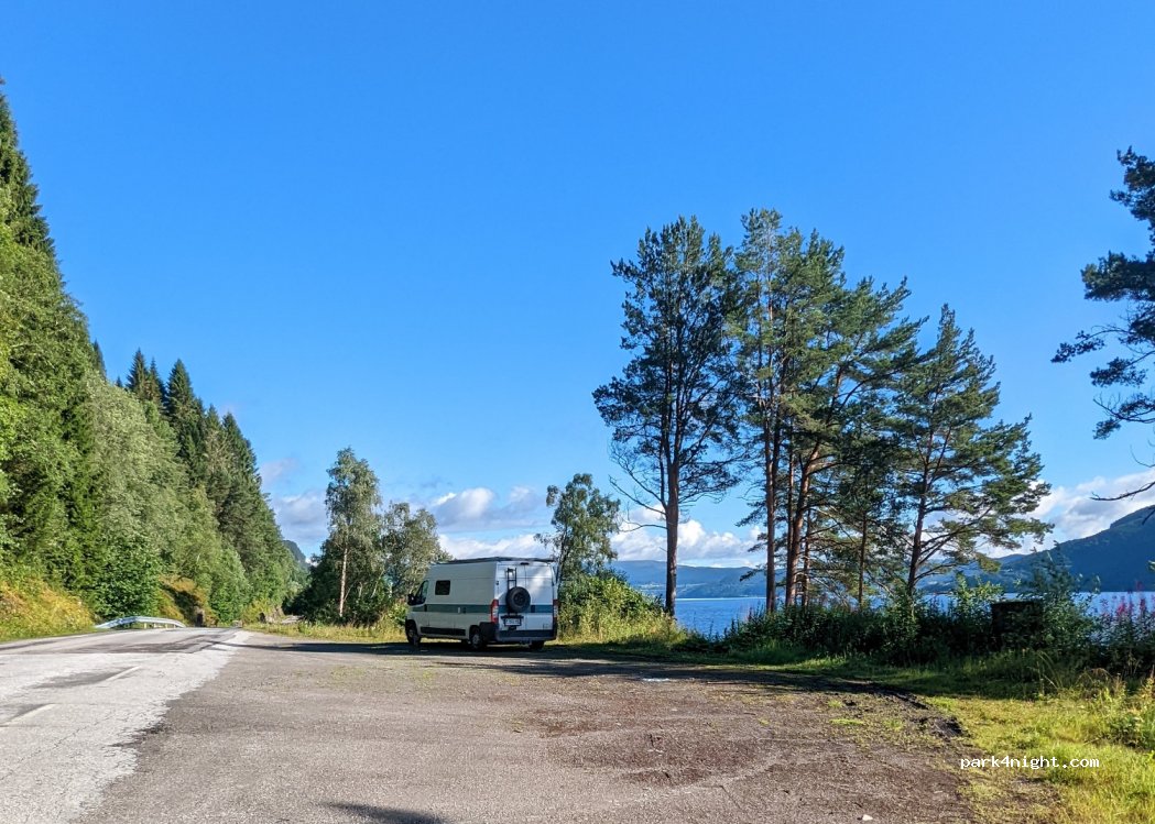 (6462) Raudsand - 1 Primær Fylkesveg 666 — foto