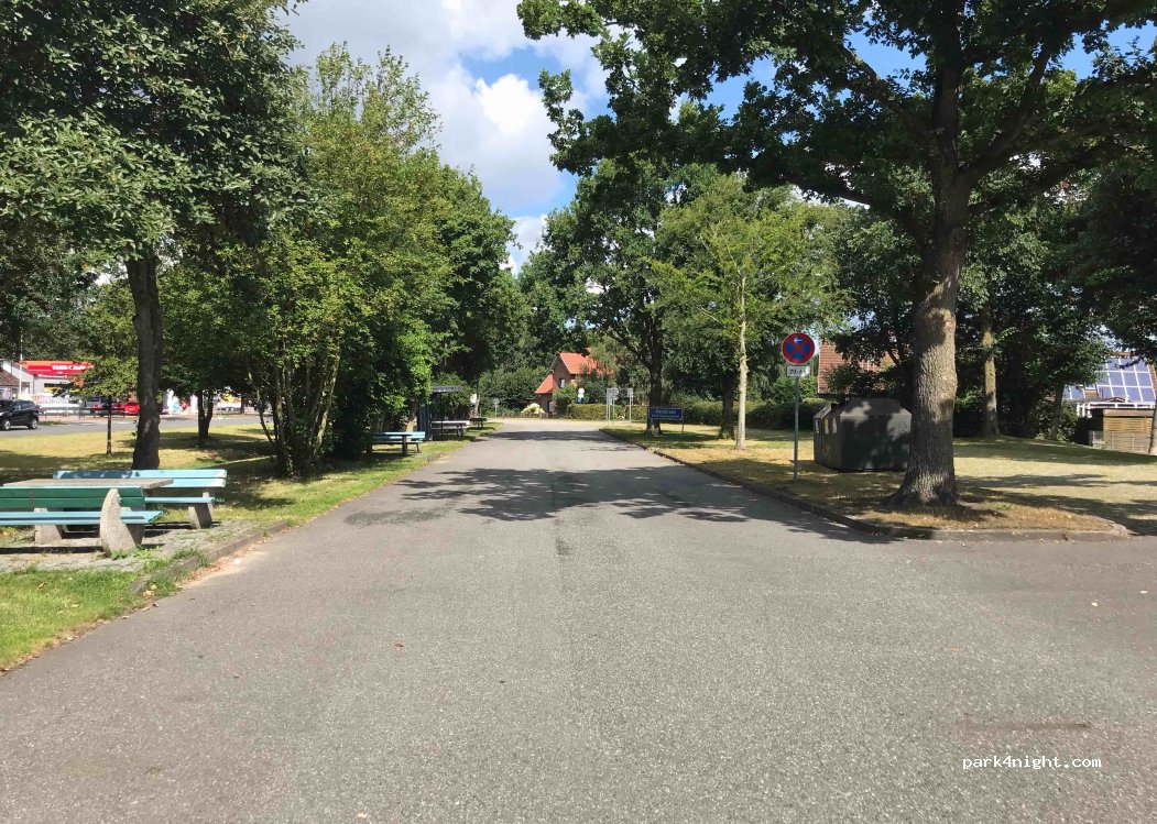 (25578) Neuenbrook - Hauptstraße — foto