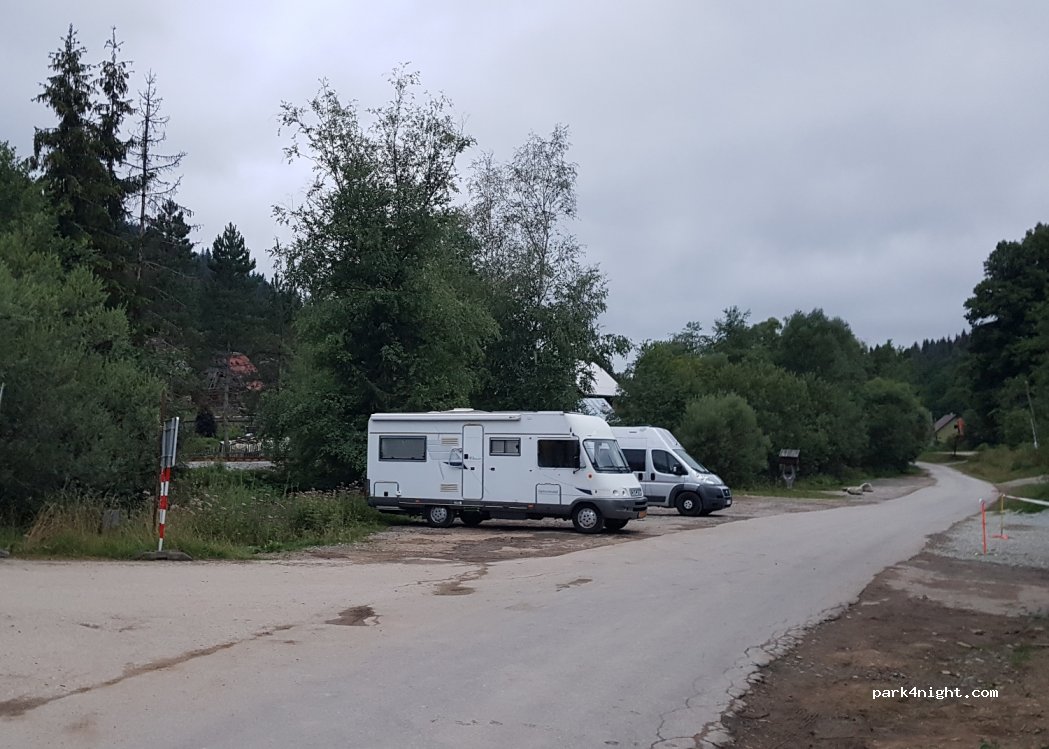 (023 05) Nová Bystrica - Unnamed Road — foto