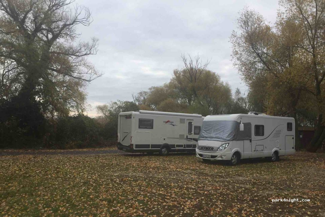 Tomaj Camping — foto