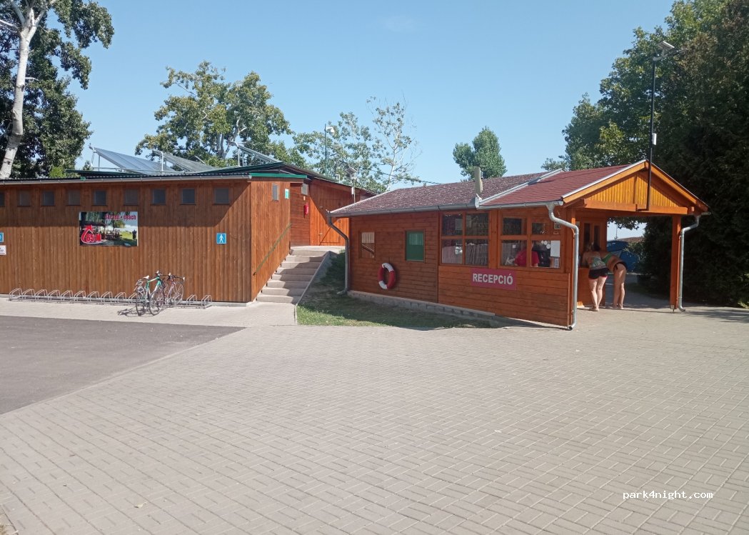 Tomaj Camping — foto 4