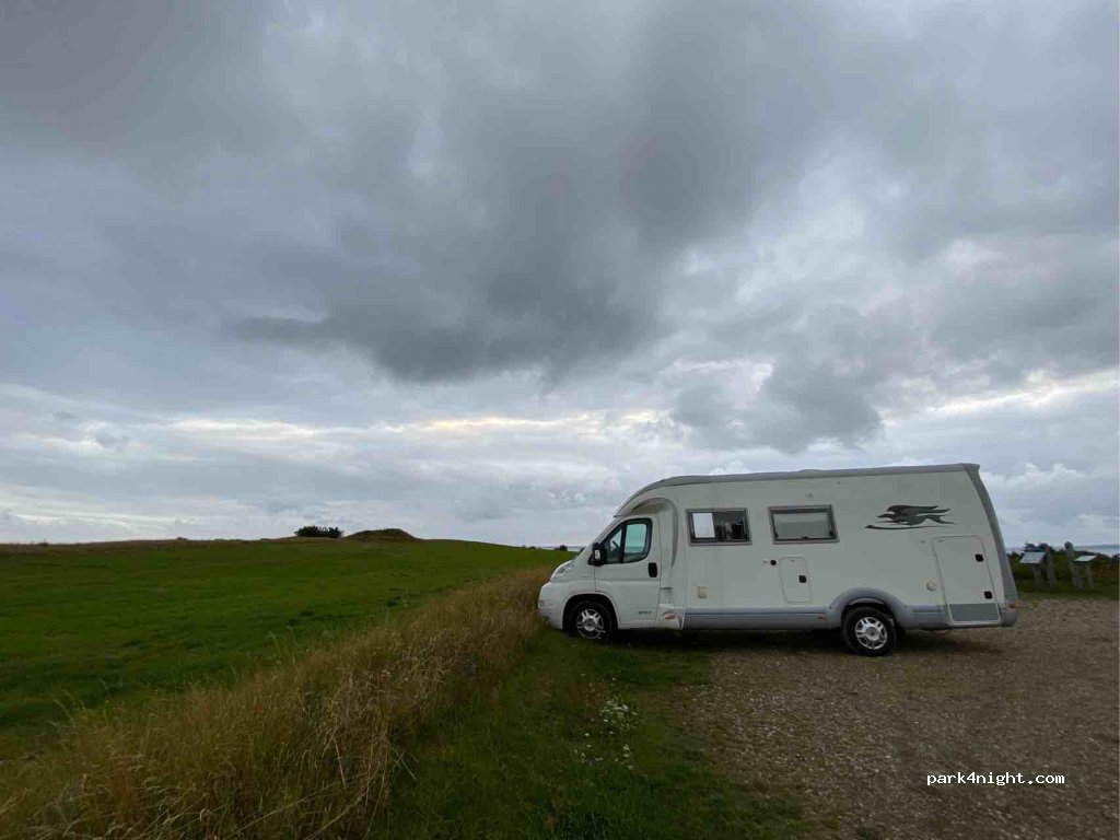 (7884) Fur - Unnamed Road — foto