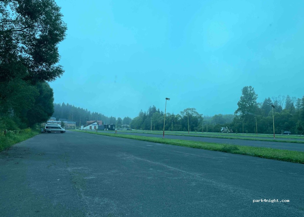 (031 01) Liptovský Mikuláš - Unnamed road — foto