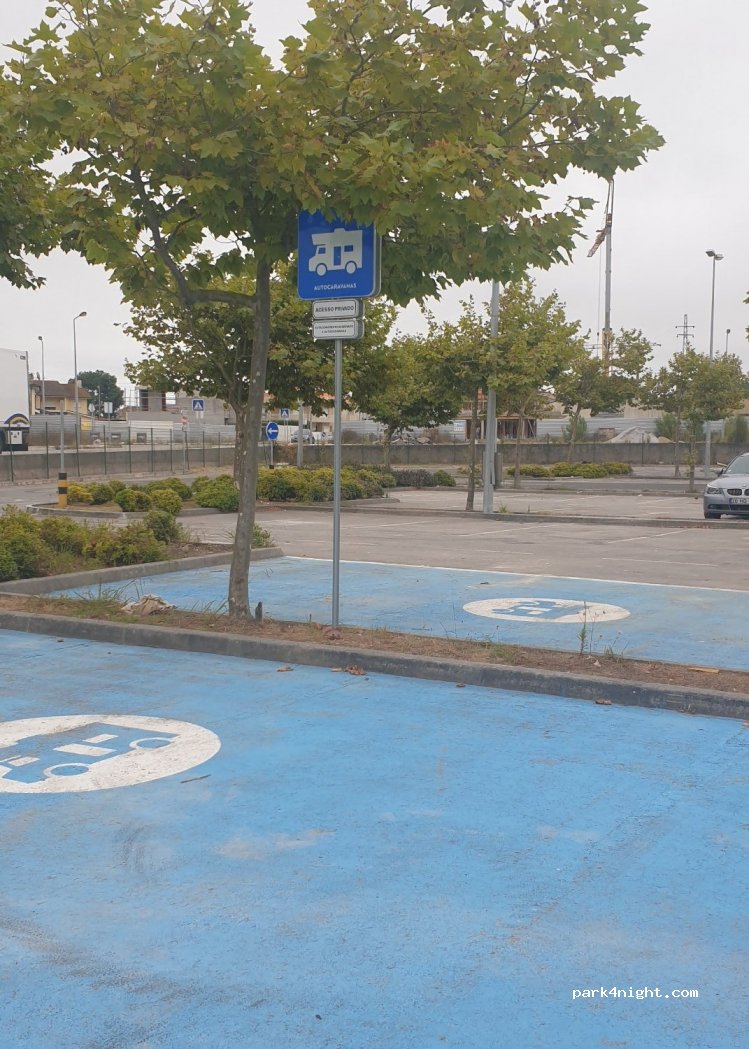 (4495-252) Póvoa de Varzim - 55 Rua 25 de Abril — foto
