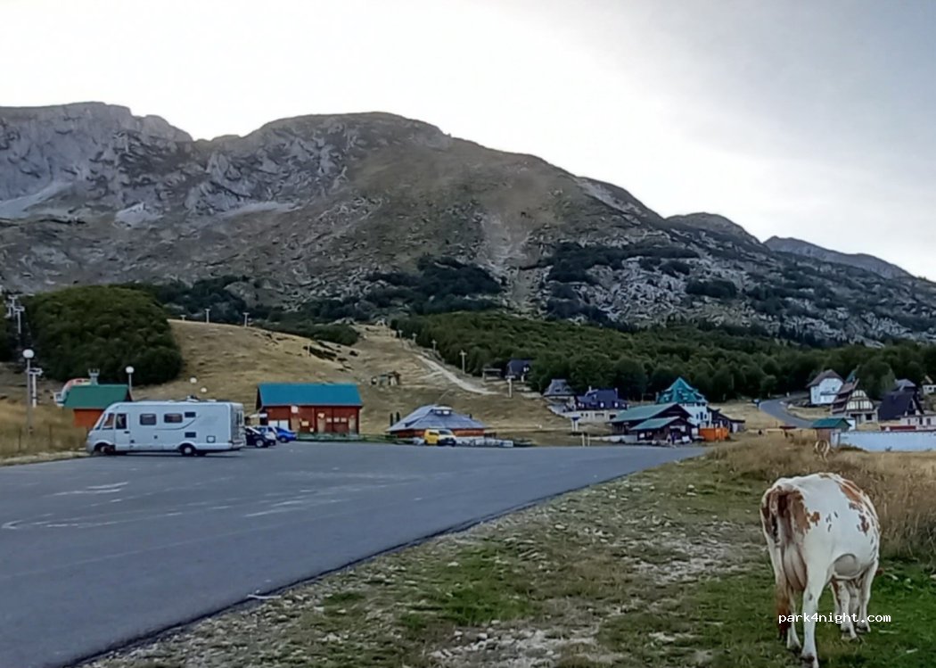 (44F3+3PP) Virak - Unnamed road — foto 2