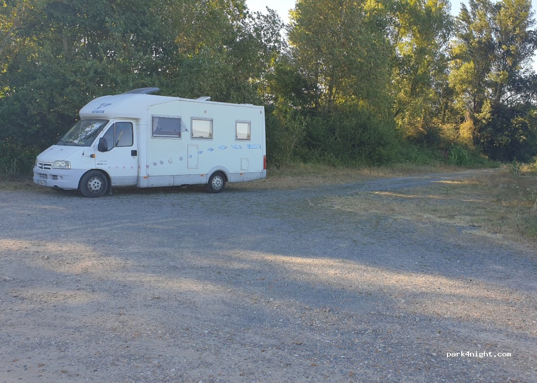 (41120) Candé-sur-Beuvron - — foto
