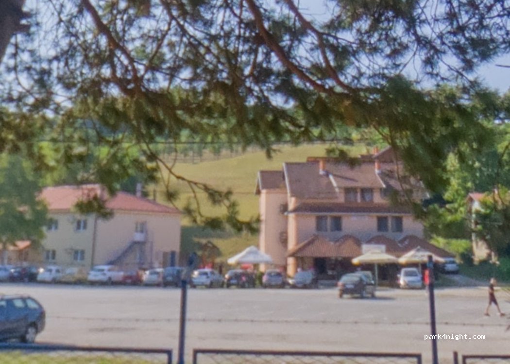 (14243) Berkovac - Unnamed Road — foto 2