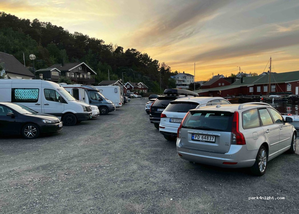 (4950) Risør - 30 Buvikveien — foto 4