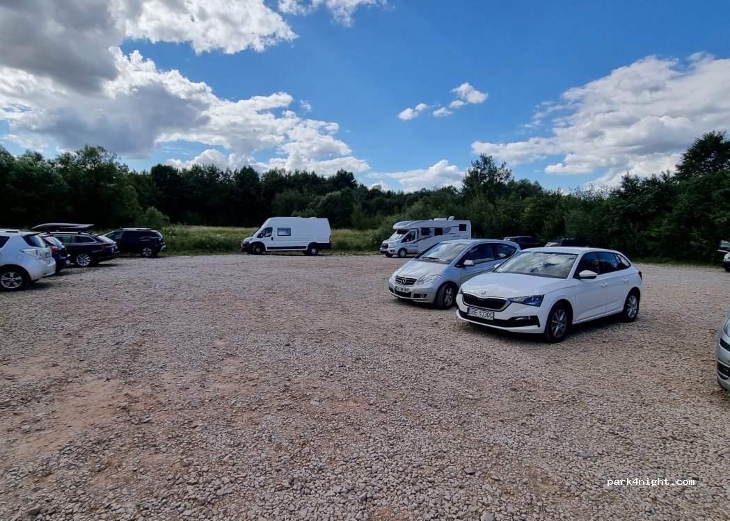 (26-010) Święta Katarzyna - 2 Droga Wojewódzka 752 — foto