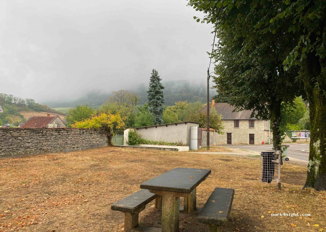 (39800) Poligny - 2 Rue du 19 Mars — foto 3