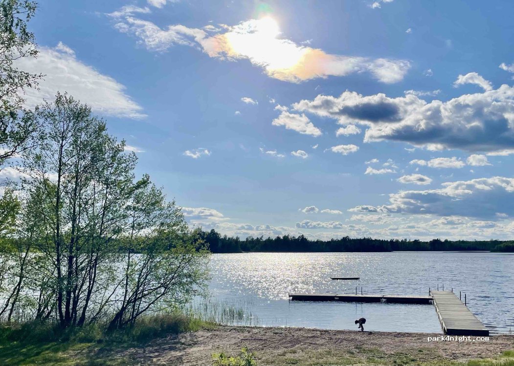 (361 95) Häljanäs - Unnamed Road — foto 4