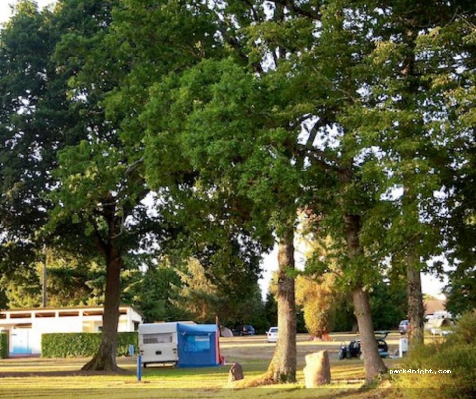 Camping Le Val aux Fées** — foto 3