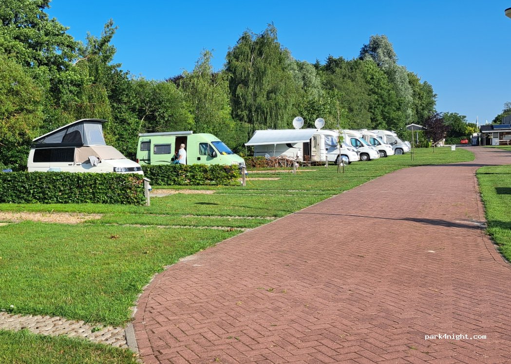 Camperplaats Stoutenburght — foto 3