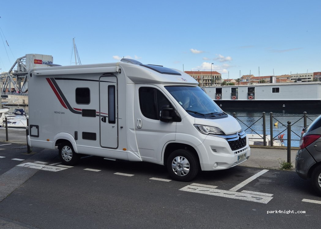 (34200) Sète - 2 Quai du Mas Coulet — foto 2