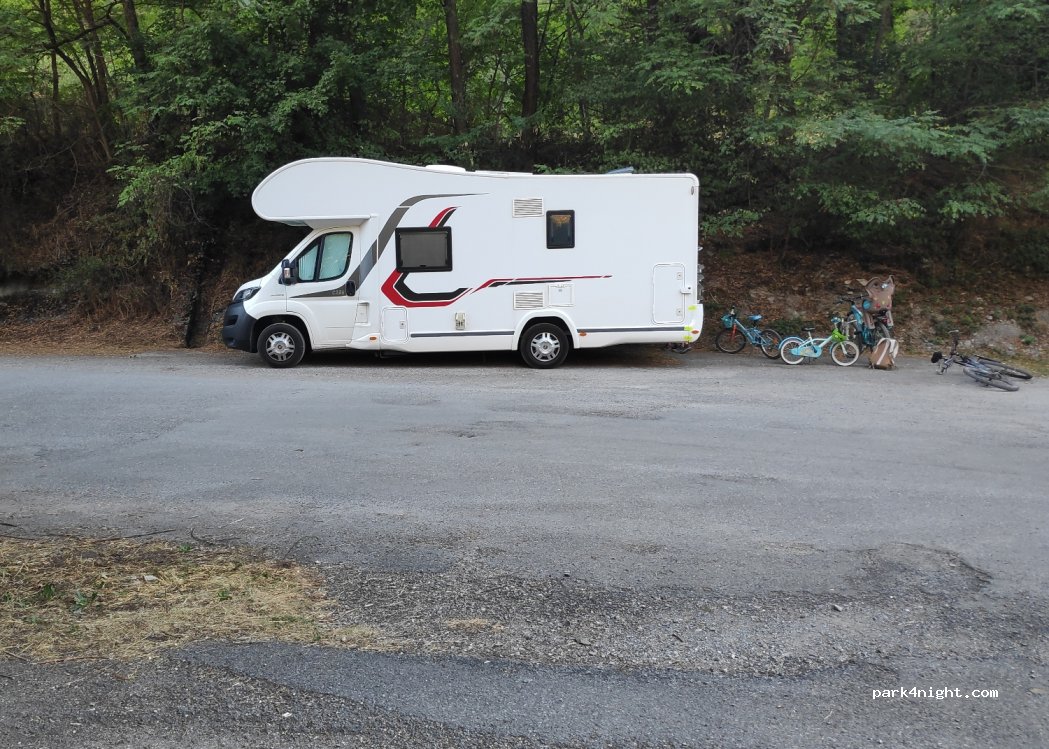 (04340) Le Lauzet-Ubaye - Le Village — foto