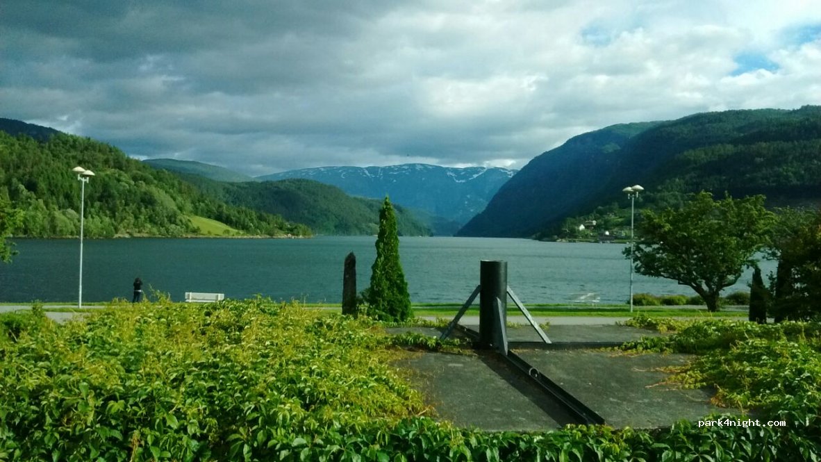 (5730) Ulvik - 1 Almenningen — foto