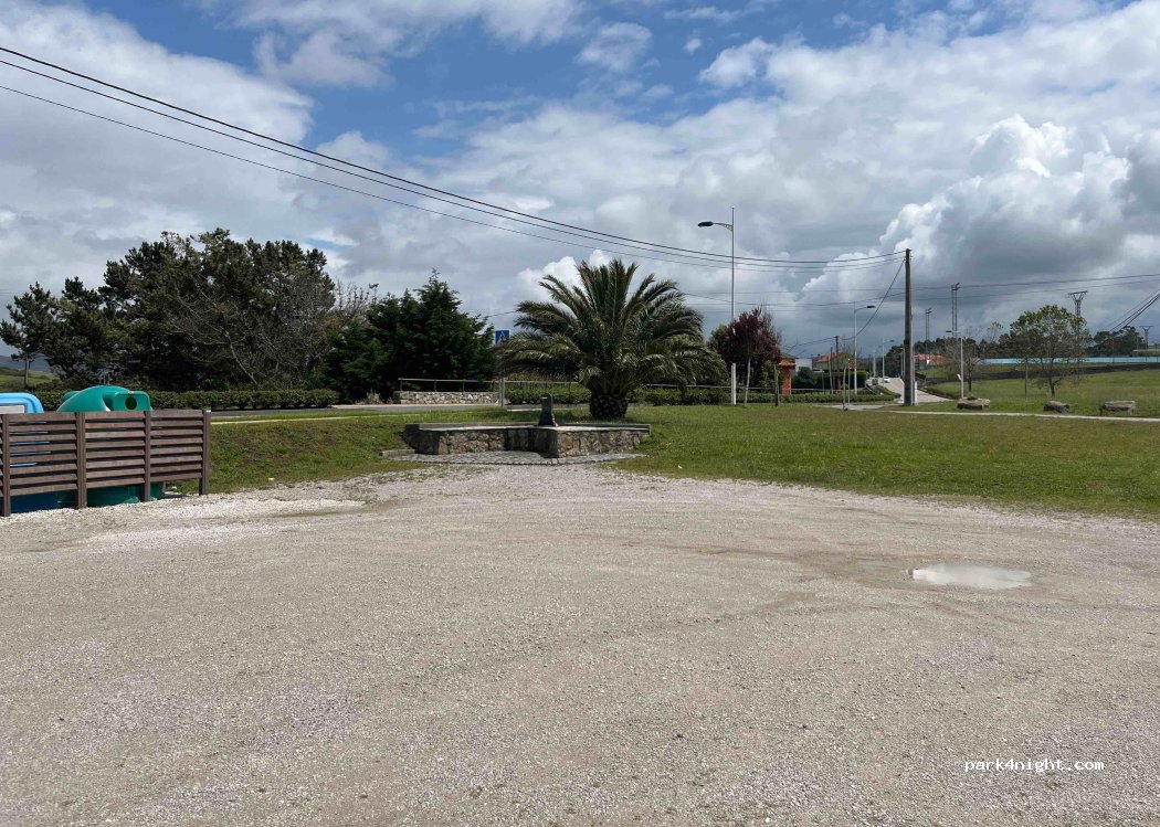 (39318) Cantabria - 9 Calle La Fuente — foto