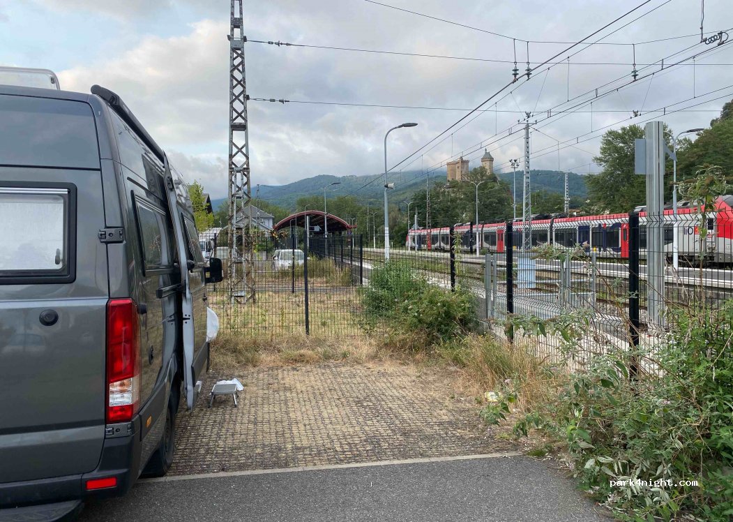 (09000) Foix - 3 Rue des Marchandises — foto