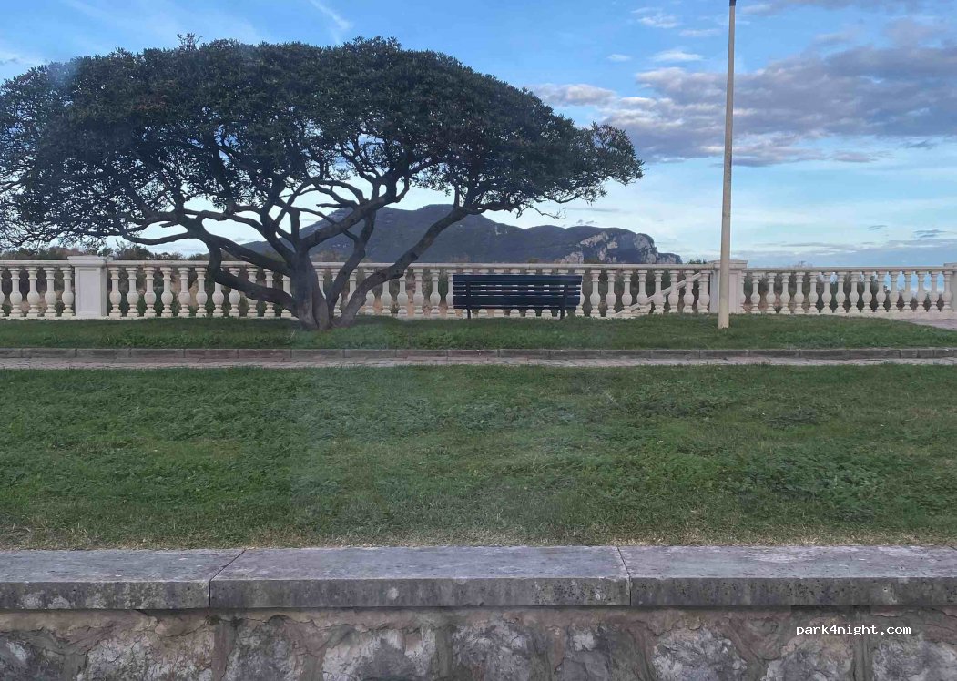(39770) Laredo - 29 Avenida de Cantabria — foto