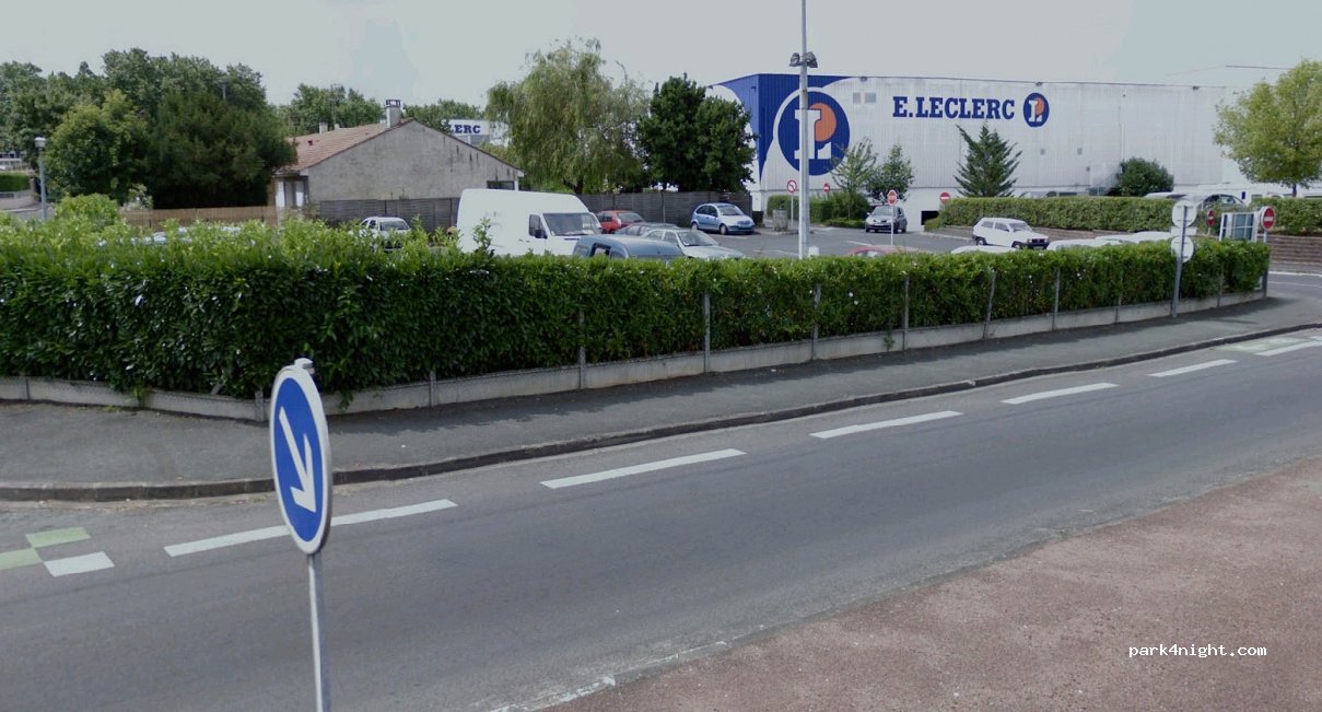 (86000) Poitiers - 6 Rue Arthur Rimbaud — foto