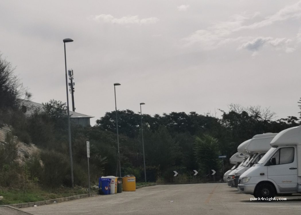 (67100) L'Aquila - 1 Piazza degli Olivetani — foto 2