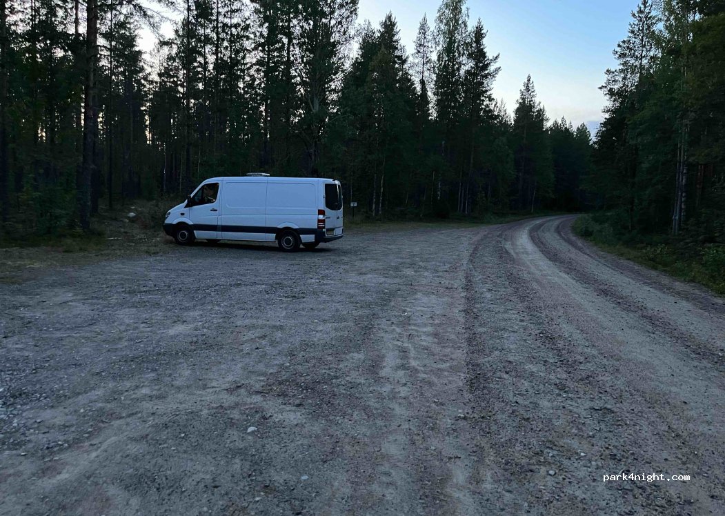(905 95) Umeå - Unnamed Road — foto