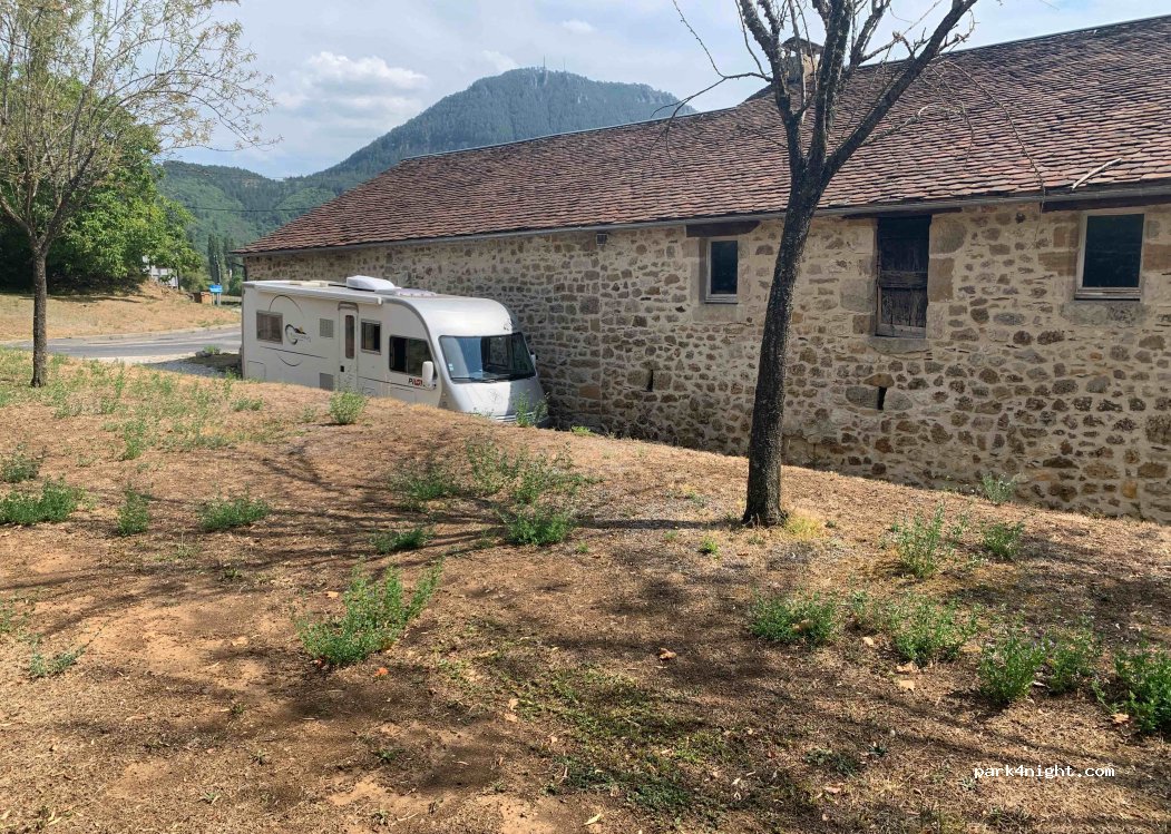 (48320) Ispagnac - 10 Route de Molines — foto