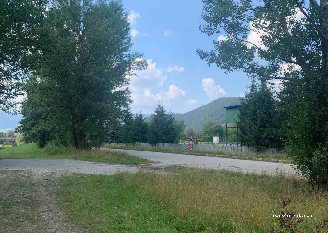 (034 81) Lisková - Unnamed road — foto