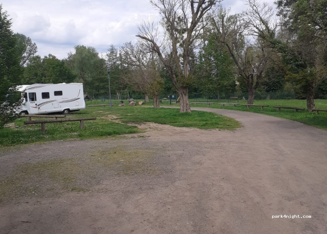(63340) Saint-Germain-Lembron - — foto 4