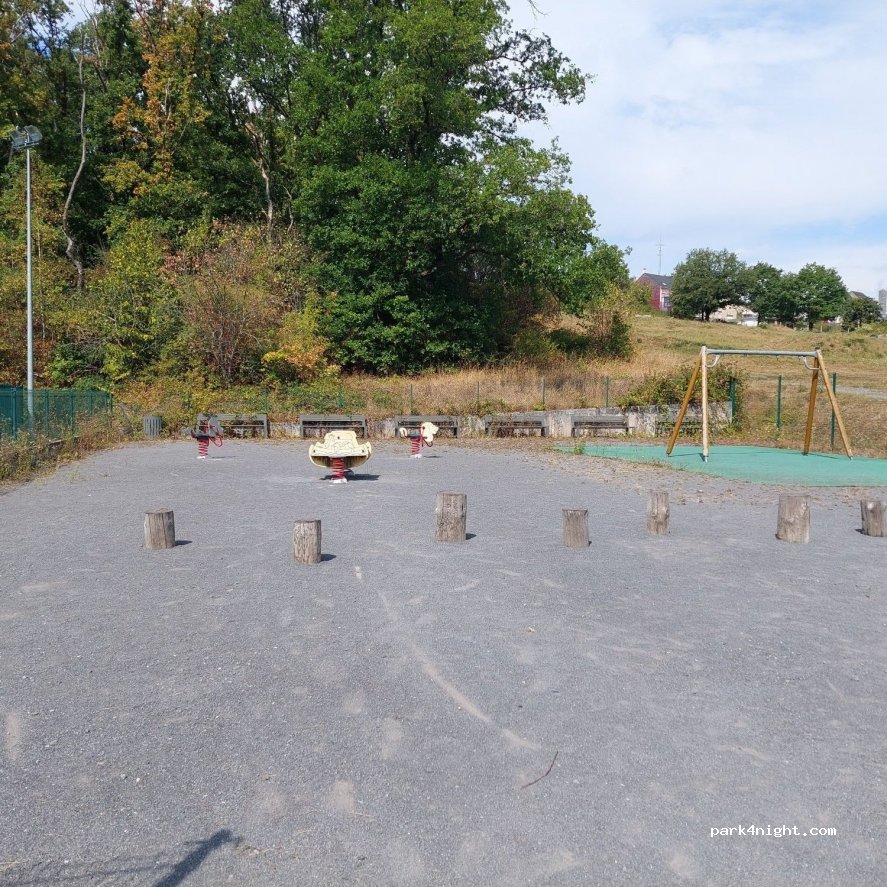(08170) Fumay - Rue Albert Thomas — foto 3