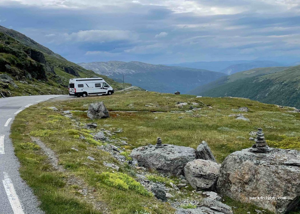 (5745) Aurland - 5 Bjørgavegen — foto