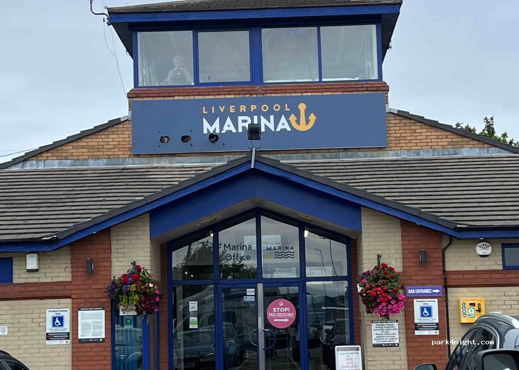 Liverpool Marina Car Park — foto