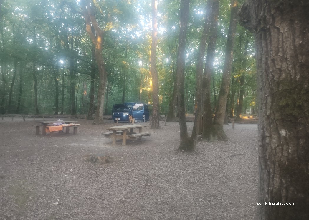 (53000) Laval - Unnamed Road — foto 4
