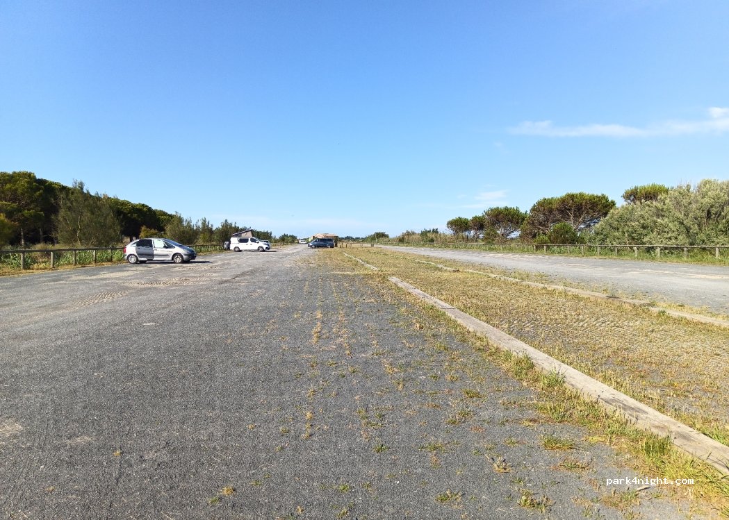 (34200) Sète - Unnamed Road — foto 4
