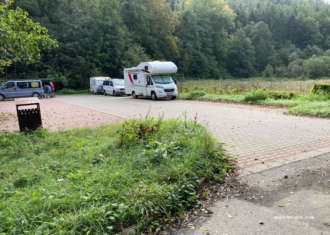 Parkoviště Salaš — foto 2