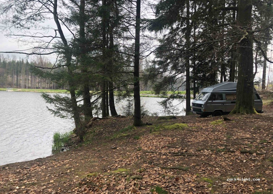 (588 01) Smrčná - — foto 3