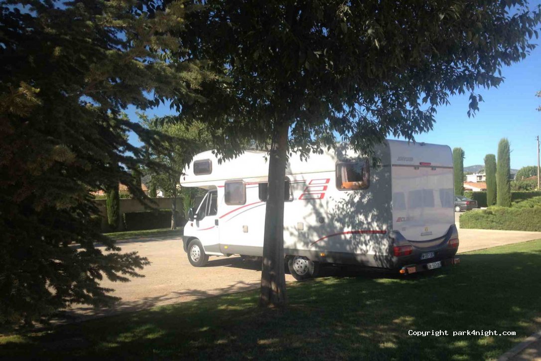 (13860) Peyrolles-en-Provence - Route du Plan — foto
