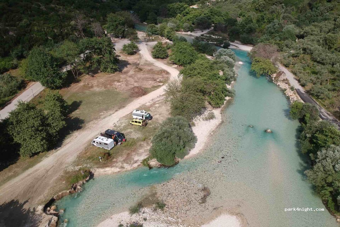 (462 00) Souli - Unnamed Road — foto