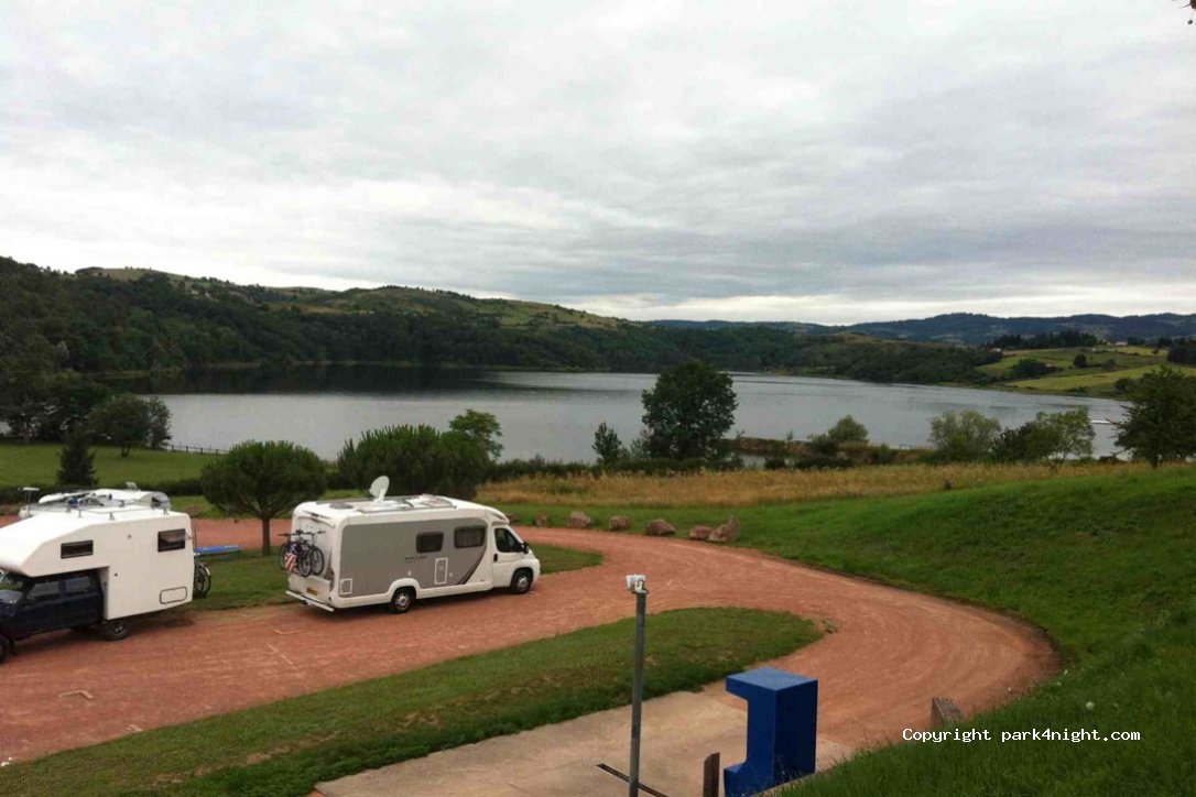 (42300) Villerest - 926 Route de Seigne — foto