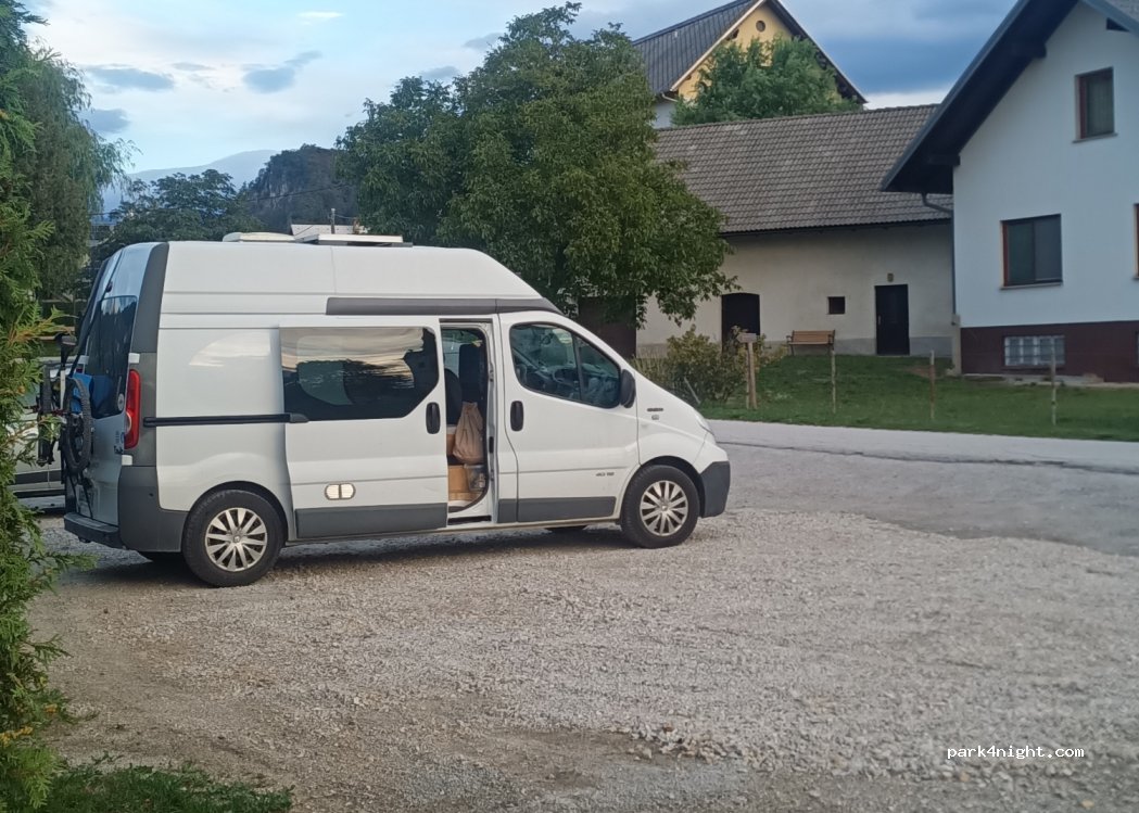 (4260) Bled - 14 Šolska ulica — foto 3