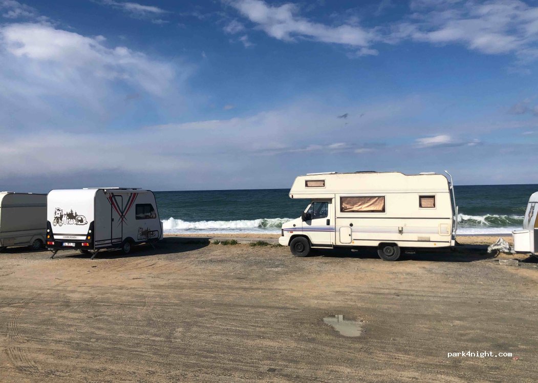 (34277) Karaburun - 54 Sahil Caddesi — foto