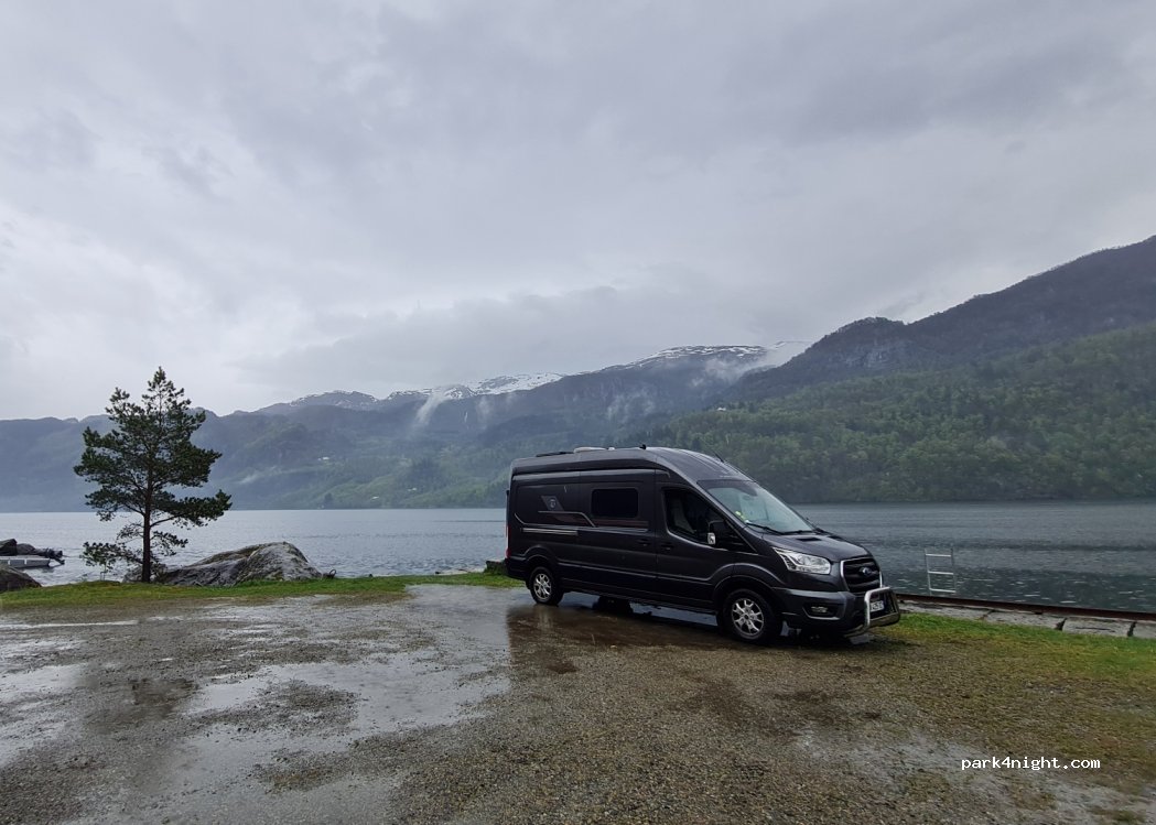 (4208) Saudasjøen - 67 Solland — foto