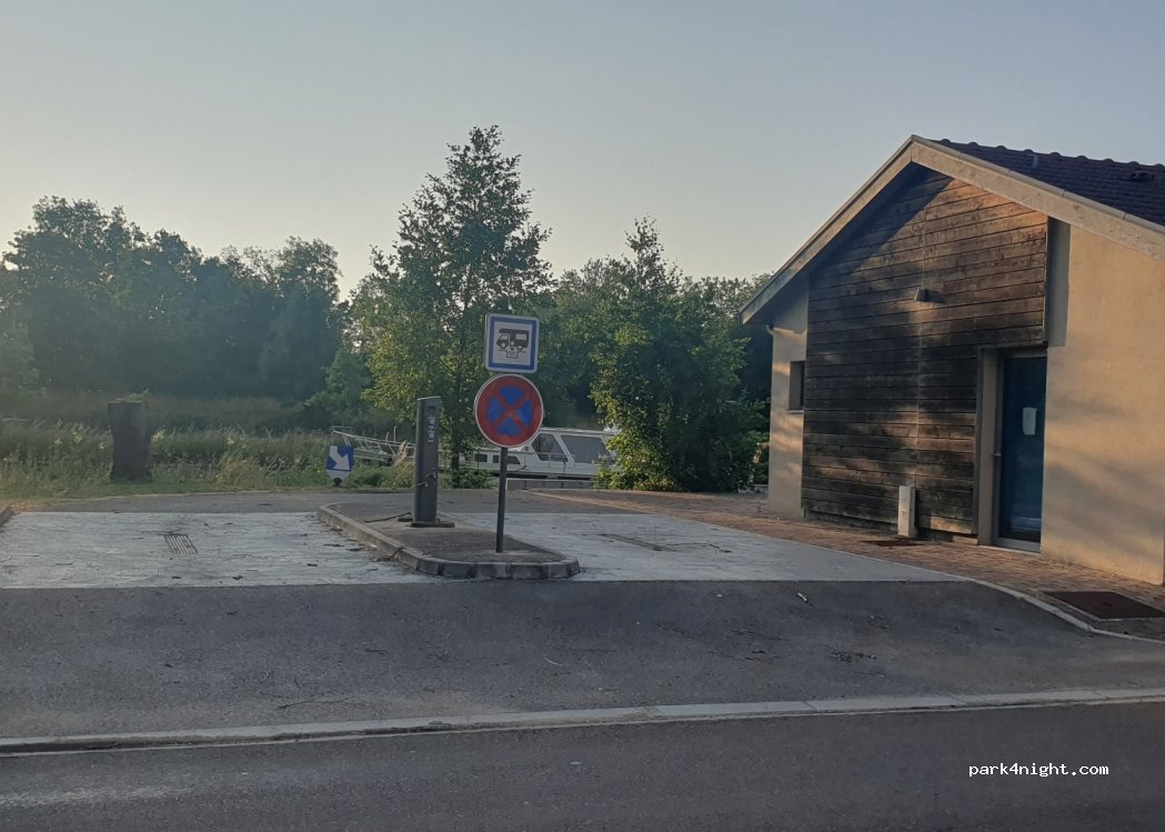 (52410) Chamouilley - 48 Rue Basse — foto 4