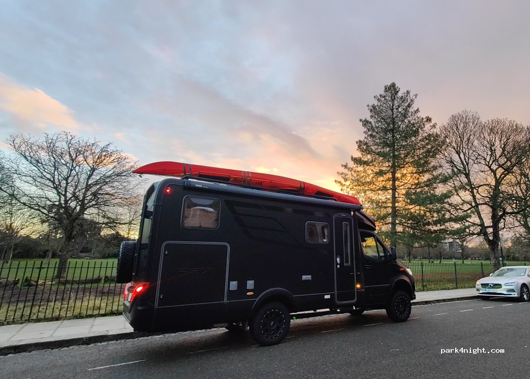 (W6 0TJ) London - 20 Ravenscourt Park — foto