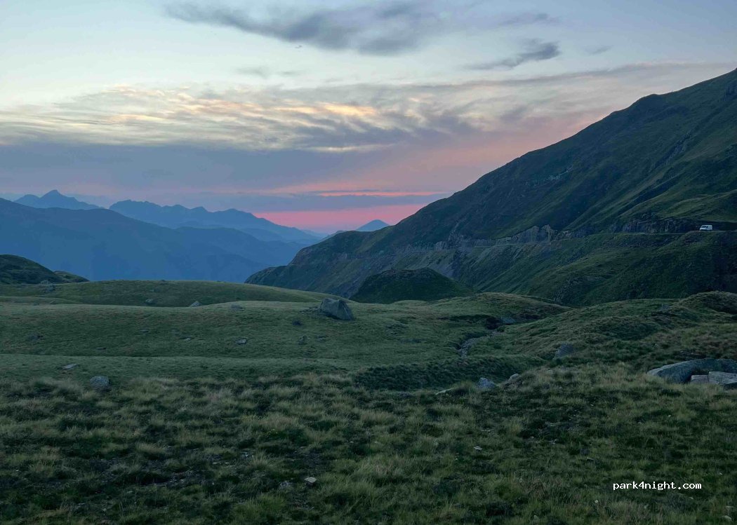 (09140) Ustou - Unnamed Road — foto 4