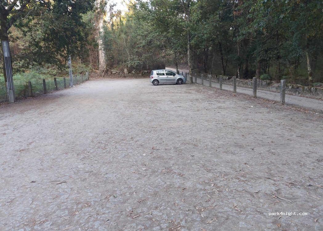 (4720) Lago - Unnamed Road — foto