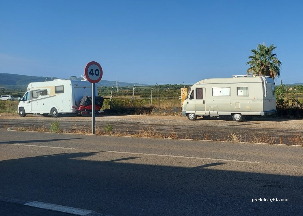 (46821) Chella - 178 Avenida Constitución — foto