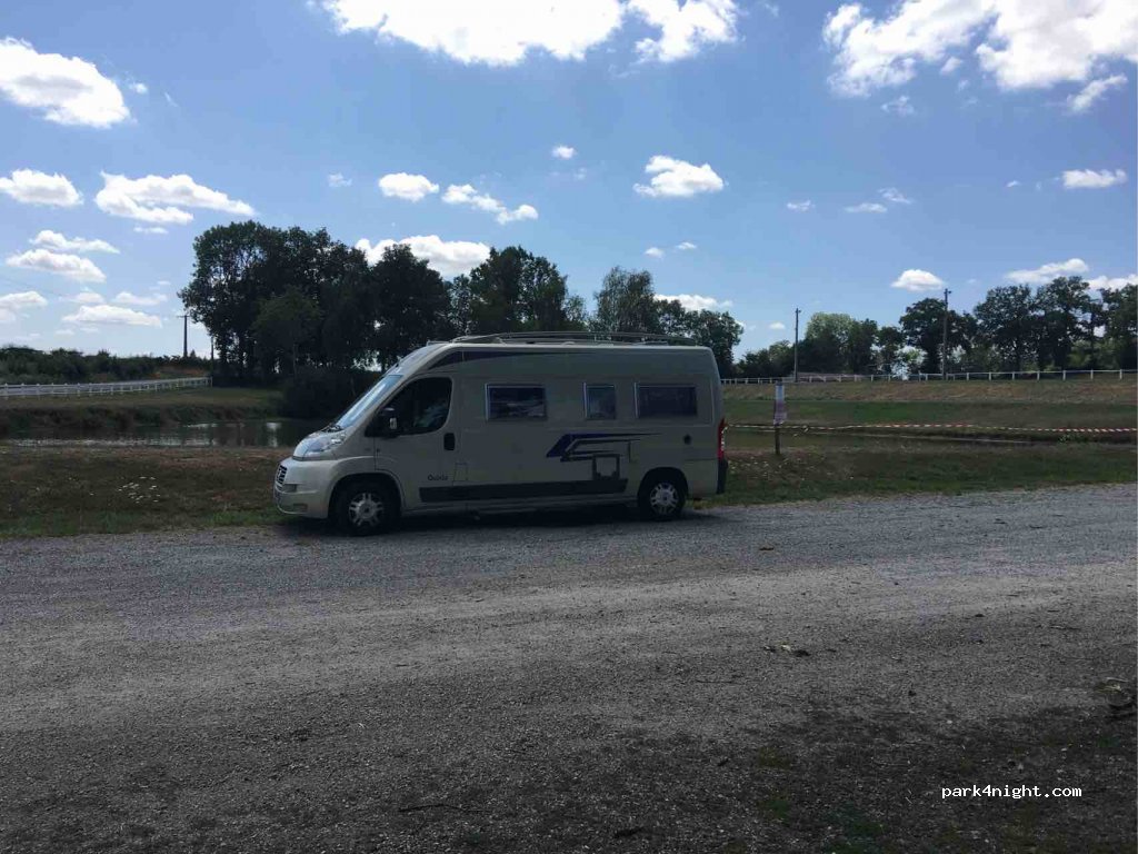 (23110) Fontanières - D996 — foto 2