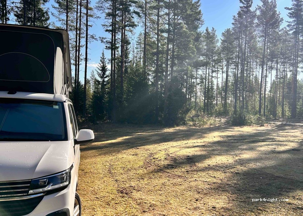 (795 32) Rättvik - Unnamed Road — foto 2